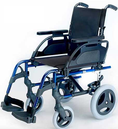 Vista de silla de ruedas, plegable de rueda trasera, pequeña