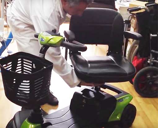 Video de alquiler de scooter minusválidos