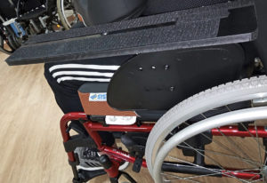 Adaptación de silla de ruedas. Reposabrazos de hemipléjico